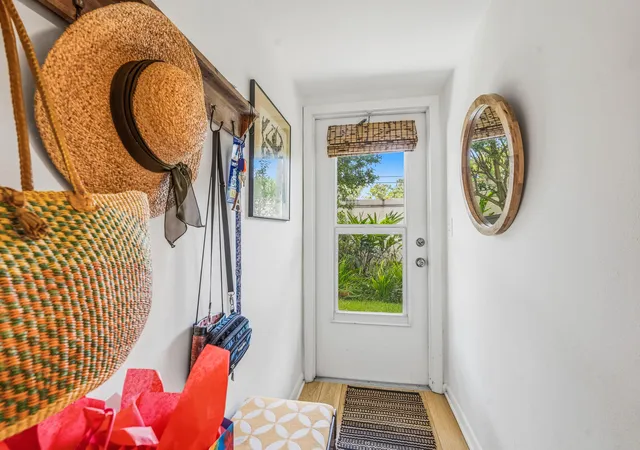Photo 2 of Condo for sale at 677 Royal Palm Blvd #7, Vero Beach, FL 32960 | MLS# B26068156 | Listing updated on 2026-10-07