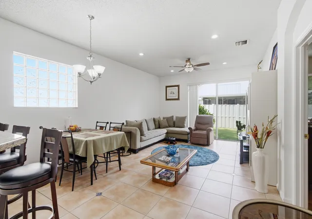 Photo 2 of Single family home for sale at 4801 Nw 20th Pl, Coconut Creek, FL 33063 | MLS# B26068171 | Listing updated on 2026-09-15