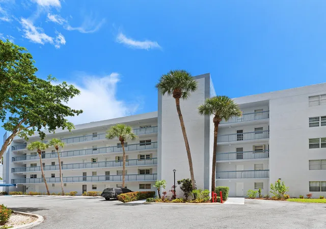 Photo 1 of Condo for sale at 6400 Nw 2nd Ave #321, Boca Raton, FL 33487 | MLS# B26068300 | Listing updated on 2026-10-07