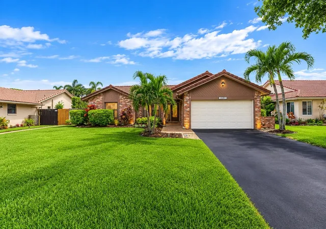 Photo 2 of Single family home for sale at 10666 Nw 2nd Pl, Coral Springs, FL 33071 | MLS# B26068318 | Listing updated on 2026-09-14