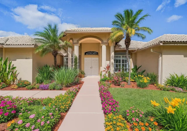 Photo 1 of Single family home for sale at 8671 155th Pl N, Palm Beach Gardens, FL 33418 | MLS# B26068435 | Listing updated on 2026-09-15