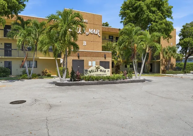 Photo 1 of Condo for sale at 367 S Federal Hwy #A209, Deerfield Beach, FL 33441 | MLS# B26068459 | Listing updated on 2026-09-13