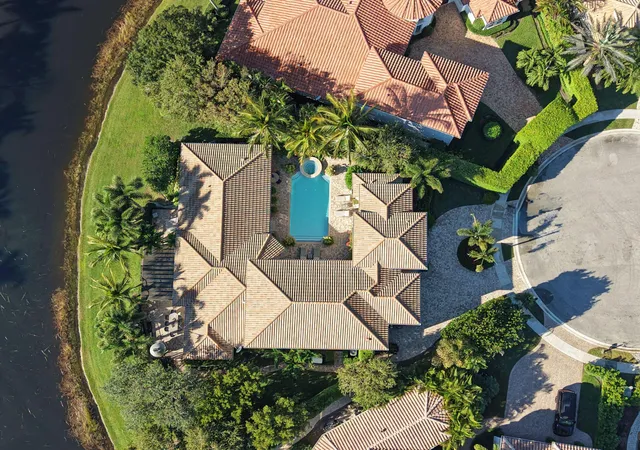 Photo 3 of Sale Pending at 2508 Mizner Lake Ct, Wellington, FL 33414 | MLS# B26068560 | Listing updated on 2026-10-01