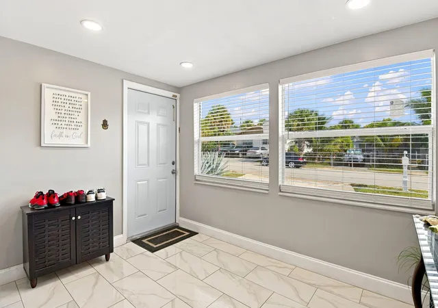 Photo 2 of Single family home for sale at 1217 W 32nd St, Riviera Beach, FL 33404 | MLS# B26068583 | Listing updated on 2026-10-02