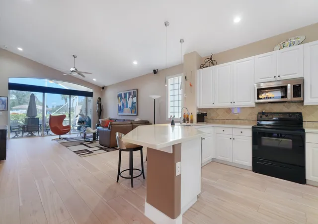 Photo 2 of Single family home for sale at 7148 Cataluna Cir, Delray Beach, FL 33446 | MLS# B26068695 | Listing updated on 2026-09-14