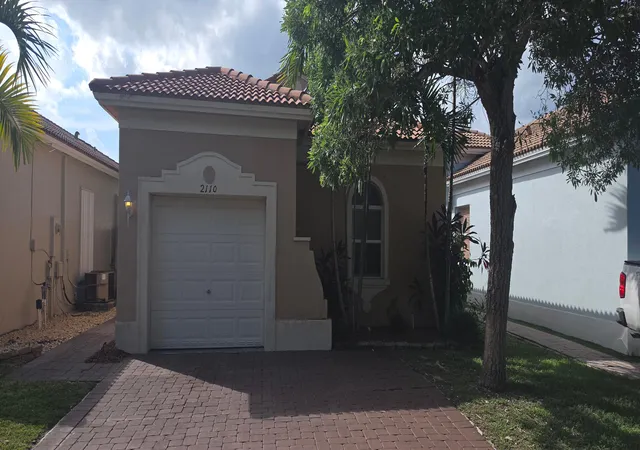 Photo 1 of Single family home for sale at 2110 Ne 37th Rd, Homestead, FL 33033 | MLS# B26068795 | Listing updated on 2026-09-14