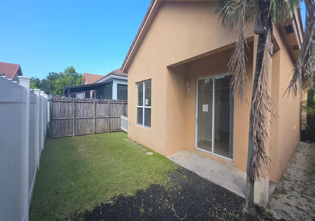 Photo 4 of Single family home for sale at 2110 Ne 37Th Rd, Homestead, FL 33033 | MLS# B26068795 | Listing updated on 2026-09-14