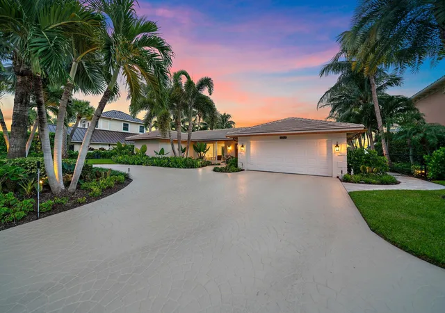 Photo 3 of Single family home for sale at 1051 Coral Wy, Singer Island, FL 33404 | MLS# B26068888 | Listing updated on 2026-09-13