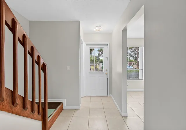 Photo 2 of Townhouse for sale at 799 Hill Dr #C, West Palm Beach, FL 33415 | MLS# B26068918 | Listing updated on 2026-09-16