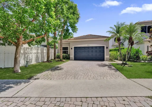 Photo 3 of Single family home for sale at 3932 Nw 62nd Ct, Coconut Creek, FL 33073 | MLS# B26068927 | Listing updated on 2026-09-13