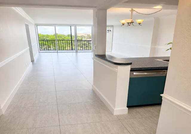 Photo 2 of Condo for sale at 7 Royal Palm Wy #505, Boca Raton, FL 33432 | MLS# B26068966 | Listing updated on 2026-09-14