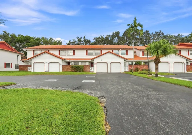 Photo 2 of Townhouse for sale at 8945 Nw 23rd St #8945, Coral Springs, FL 33065 | MLS# B26068982 | Listing updated on 2026-09-15