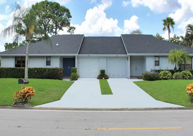 Photo 3 of House for sale at 6170 Brandon St, West Palm Beach, FL 33418 | MLS# B26069093 | Listing updated on 2026-09-14