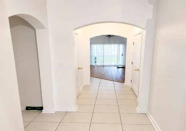 Photo 3 of Condo for sale at 5260 Collins Rd #308, Jacksonville, FL 32244 | MLS# B26069232 | Listing updated on 2026-09-14