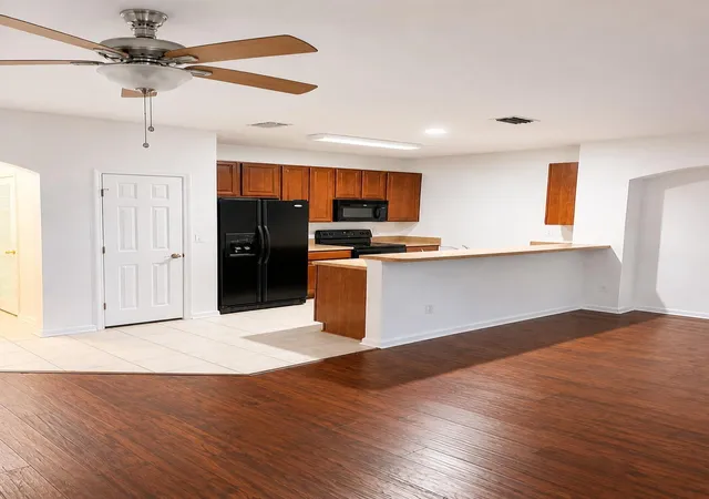 Photo 4 of Condo for sale at 5260 Collins Rd #308, Jacksonville, FL 32244 | MLS# B26069232 | Listing updated on 2026-09-14