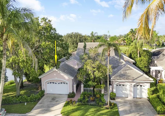 Photo 3 of Single family home for sale at 181 Green Point Cir #181, Palm Beach Gardens, FL 33418 | MLS# B26069386 | Listing updated on 2026-09-14