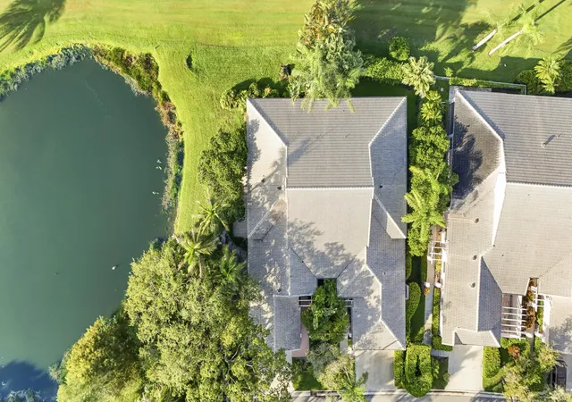 Photo 3 of House for sale at 181 Green Point Cir #181, Palm Beach Gardens, FL 33418 | MLS# B26069386 | Listing updated on 2026-09-14