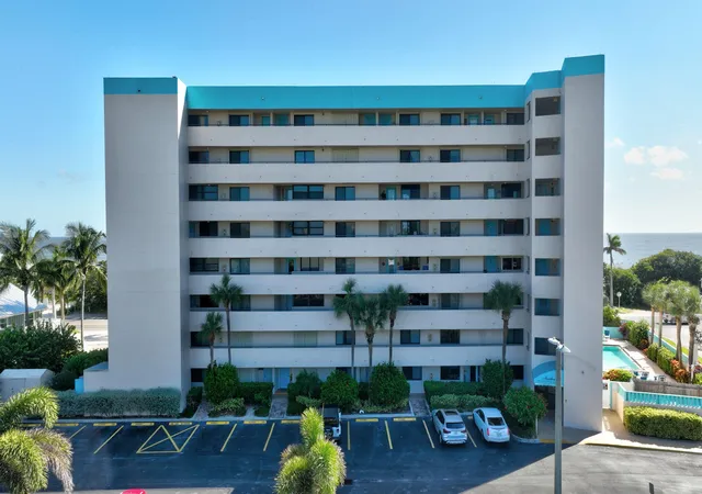 Photo 4 of Sale Pending at 355 S Ocean Dr #P-806, Fort Pierce, FL 34949 | MLS# B26069447 | Listing updated on 2026-09-16