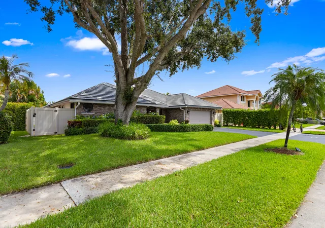 Photo 1 of Single family home for sale at 14251 Appalachian Trl, Davie, FL 33325 | MLS# B26069525 | Listing updated on 2026-09-13