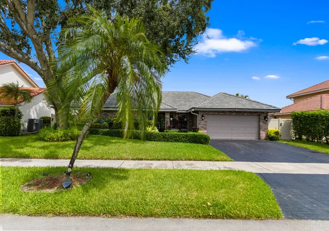 Photo 3 of Single family home for sale at 14251 Appalachian Trl, Davie, FL 33325 | MLS# B26069525 | Listing updated on 2026-09-13