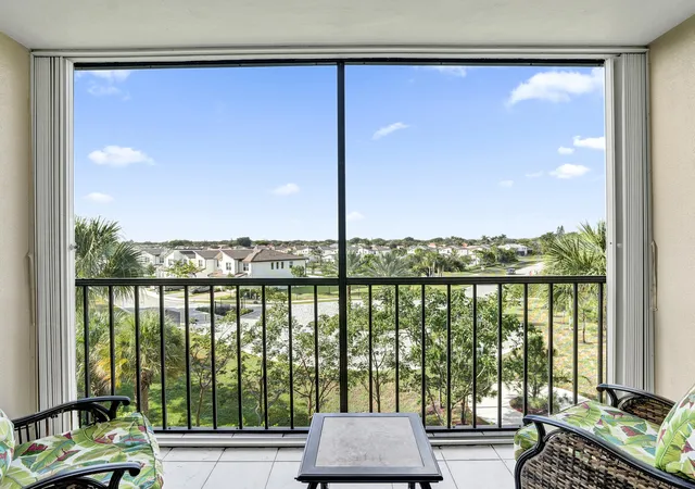 Photo 4 of Condo for sale at 5951 Wellesley Park Dr #405, Boca Raton, FL 33433 | MLS# B26069562 | Listing updated on 2026-09-15