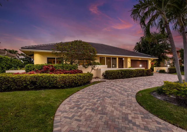 Photo 2 of Single family home for sale at 4210 Ne 23rd Ave, Lighthouse Point, FL 33064 | MLS# B26069603 | Listing updated on 2026-09-23