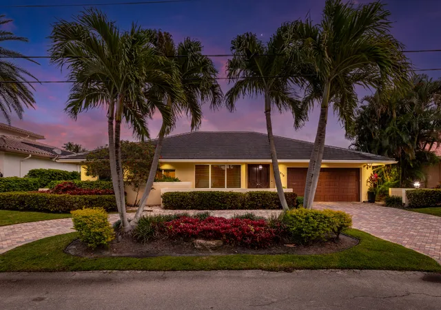 Photo 3 of Single family home for sale at 4210 Ne 23Rd Ave, Lighthouse Point, FL 33064 | MLS# B26069603 | Listing updated on 2026-09-23
