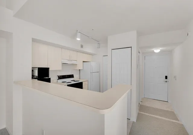 Photo 2 of Condo for sale at 520 Sw 111th Ave #301, Pembroke Pines, FL 33025 | MLS# B26069659 | Listing updated on 2026-09-14