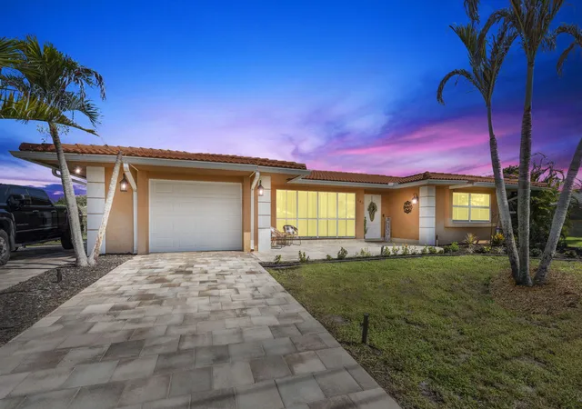 Photo 1 of Single family home for sale at 143 Ne Naranja Ave, Port St Lucie, FL 34983 | MLS# B26069648 | Listing updated on 2026-09-15