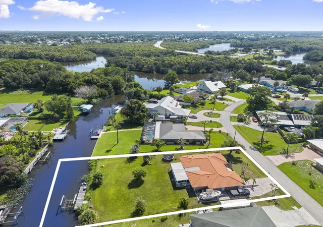Photo 2 of Single family home for sale at 143 Ne Naranja Ave, Port St Lucie, FL 34983 | MLS# B26069648 | Listing updated on 2026-09-15