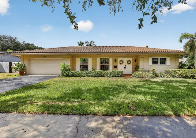 Photo 1 of Single family home for sale at 7241 Nw 5th Ct, Plantation, FL 33317 | MLS# B26069879 | Listing updated on 2026-09-15