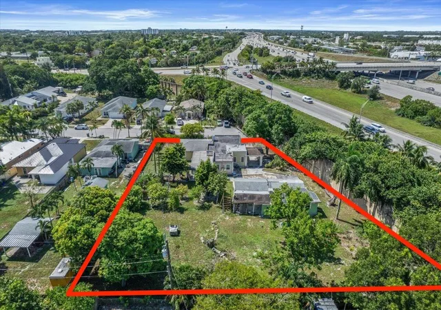 Photo 1 of Single family home for sale at 1740 11th Ave N, Lake Worth Beach, FL 33460 | MLS# B26069988 | Listing updated on 2026-09-15