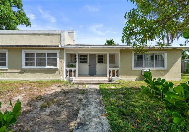 Photo 3 of Single family home for sale at 1740 11th Ave N, Lake Worth Beach, FL 33460 | MLS# B26069988 | Listing updated on 2026-09-15