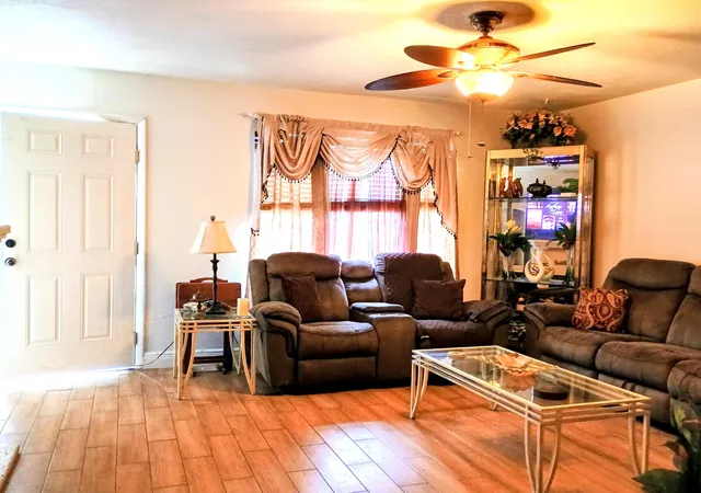 Photo 3 of Single family home for sale at 649 58Th St, West Palm Beach, FL 33407 | MLS# B26070030 | Listing updated on 2026-09-16