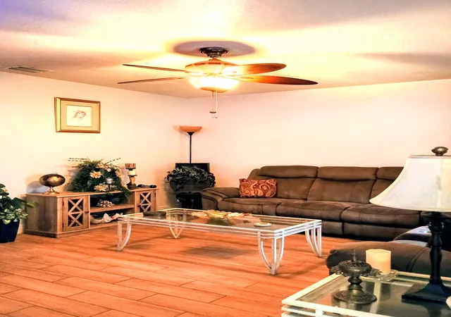 Photo 4 of Single family home for sale at 649 58Th St, West Palm Beach, FL 33407 | MLS# B26070030 | Listing updated on 2026-09-16
