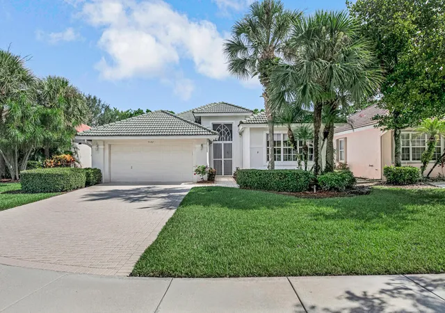 Photo 2 of Single family home for sale at 9152 Bay Harbour Cir, West Palm Beach, FL 33411 | MLS# B26070220 | Listing updated on 2026-09-25