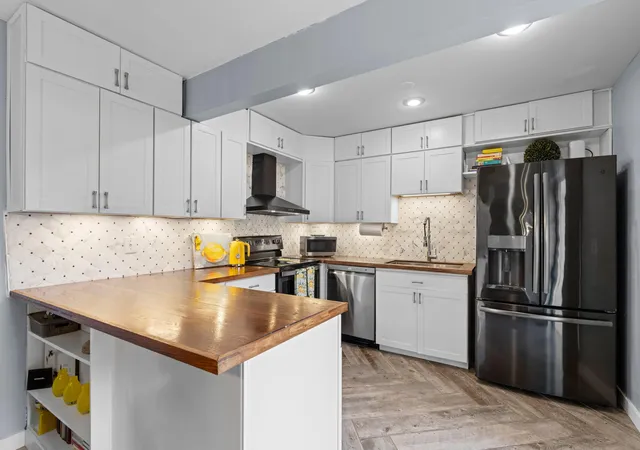 Photo 4 of Townhouse for sale at 4340 Lilac St #C, Palm Beach Gardens, FL 33410 | MLS# B26070266 | Listing updated on 2026-09-14