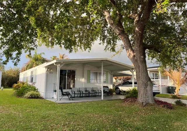Manufactured home for sale at 304 Mockingbird Ave, Fort Pierce, FL 34982 | MLS# B26070300