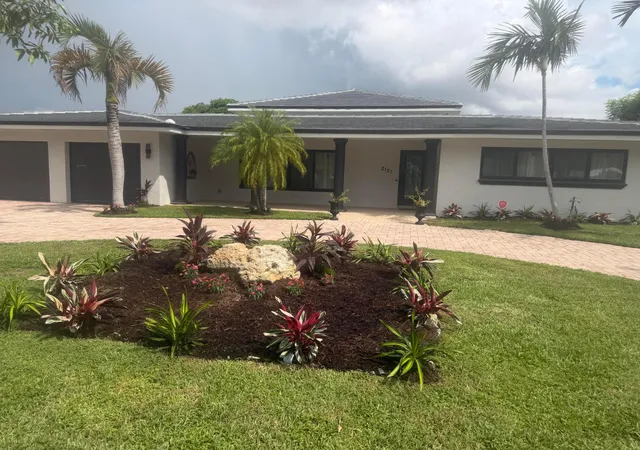 Photo 1 of Single family home for sale at 2121 Ne 29th Street, Lighthouse Point, FL 33064 | MLS# B26070367 | Listing updated on 2026-09-23