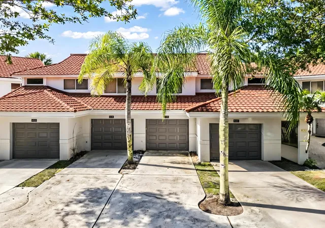 Photo 2 of Townhouse for sale at 9265 Nw 9th Court, Plantation, FL 33324 | MLS# B26070434 | Listing updated on 2026-09-23