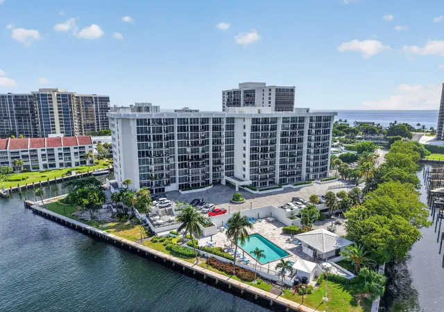 Listing Photo 1 - Condo for sale in building located at 4750 S Ocean Blvd, Highland Beach, FL 33487 - Unit #108