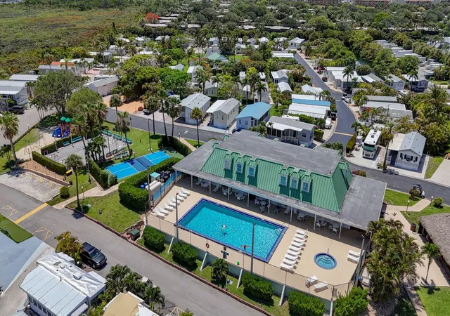 Photo 3 of Manufactured home for sale at 900 Juno Ocean Walk #50, Juno Beach, FL 33408 | MLS# B26070561 | Listing updated on 2026-09-23