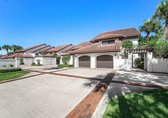 Photo 2 of Condo for sale at 16648 Traders Xing N #106, Jupiter, FL 33477 | MLS# B26070654 | Listing updated on 2026-09-14