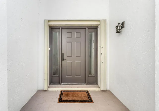 Listing Photo 5 - Condo for sale in building located at 16648 Traders Xing N, Jupiter, FL 33477 - Unit #106