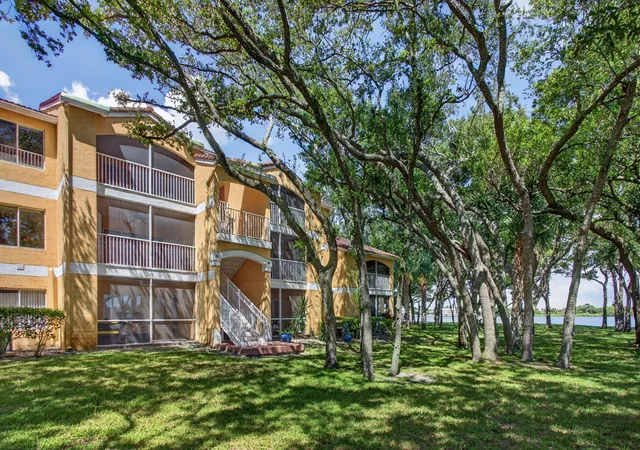 Photo 2 of Condo for sale at 2425 Nw 33rd Street #1309, Oakland Park, FL 33309 | MLS# B26070711 | Listing updated on 2026-09-16