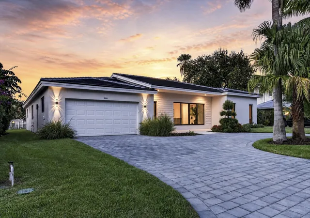 Photo 4 of Single family home for sale at 3111 NE 55th Street, Fort Lauderdale, FL 33308 | MLS# B26070717 | Listing updated on 2026-09-16