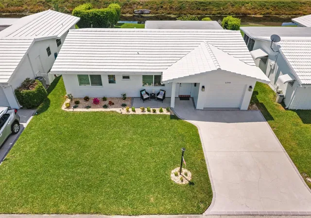 Photo 1 of Single family home for sale at 2390 Sw 14th Avenue, Boynton Beach, FL 33426 | MLS# B26070763 | Listing updated on 2026-09-14