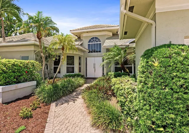 Photo 4 of Single family home for sale at 7876 Mandarin Dr, Boca Raton, FL 33433 | MLS# B26070793 | Listing updated on 2026-09-14
