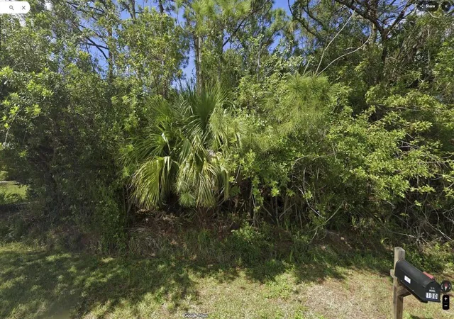 Photo 3 of Sale Pending at 191 Crosspoint St Se, Palm Bay, FL 32909 | MLS# B26070808 | Listing updated on 2026-09-15