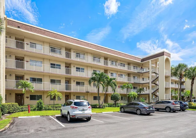 Photo 1 of Condo for sale at 4735 Lucerne Lakes Blvd E #402, Lake Worth, FL 33467 | MLS# B26070825 | Listing updated on 2026-09-14